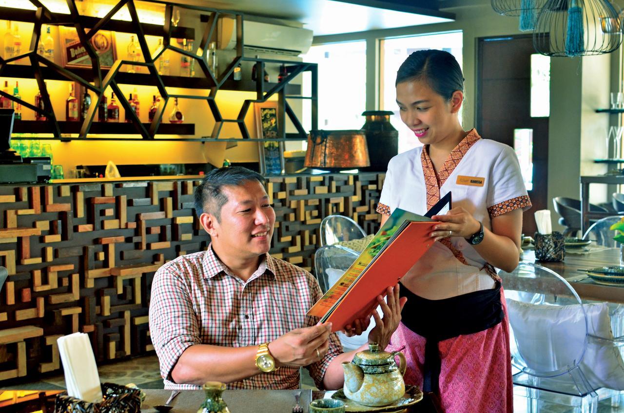 The Oriental Hotel Bataan มาริเวเลส ภายนอก รูปภาพ